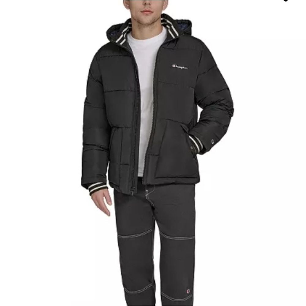 🆕️🧥 Champion Puffer Jacket, Sz M